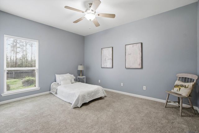 26079 Burlwood Ave, Denham Springs, LA 70726