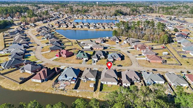 26079 Burlwood Ave, Denham Springs, LA 70726