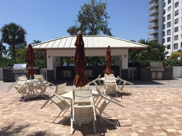 2851 NE 183rd St 109E, Aventura, FL 33160