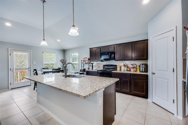 21302 Santa Rosa Ave, Lago Vista, TX 78645