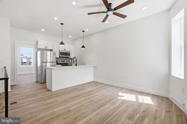6128 GRAYS AVE, Philadelphia, PA 19142