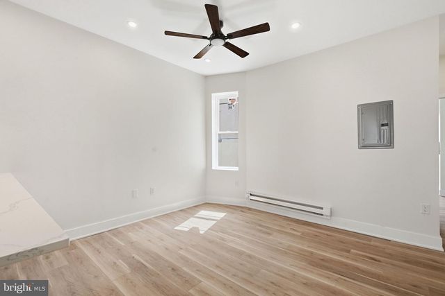 6128 GRAYS AVE, Philadelphia, PA 19142