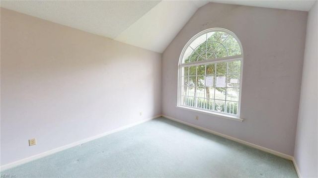 612 Wildwood CIR, Smithfield, VA 23430