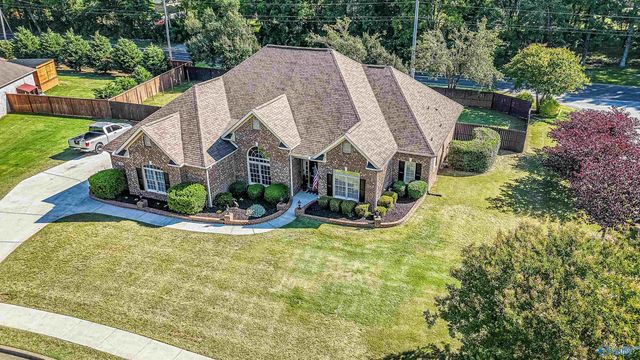 301 Blue Creek Drive, Harvest, AL 35749