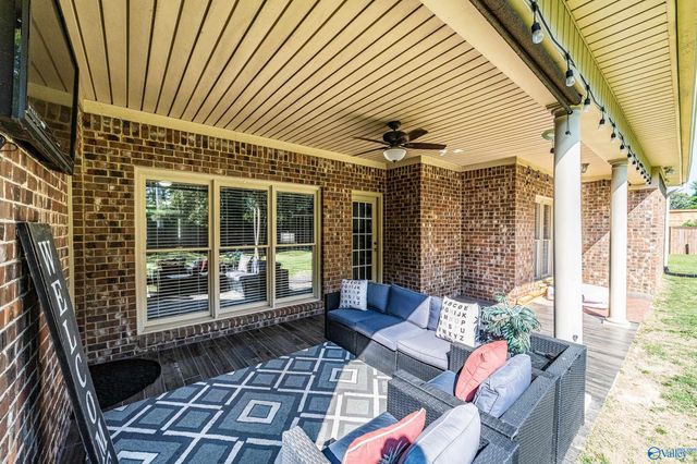 301 Blue Creek Drive, Harvest, AL 35749