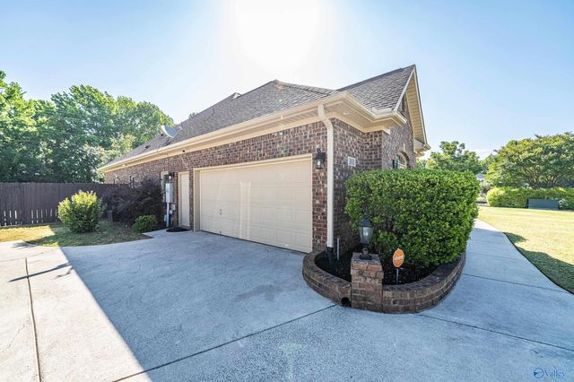 301 Blue Creek Drive, Harvest, AL 35749