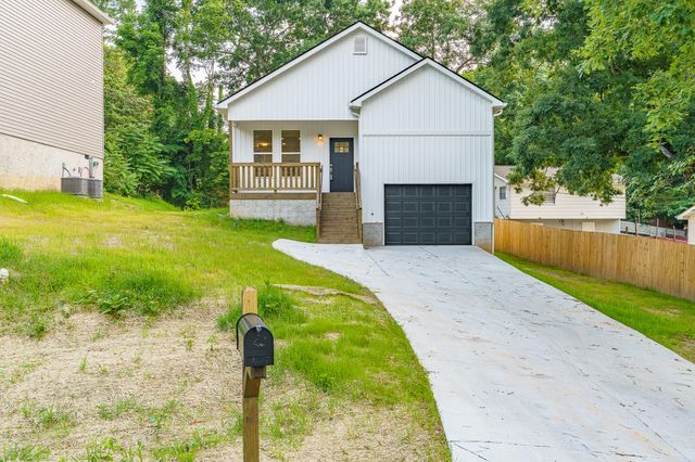 3016 Addison Rd, Chattanooga, TN 37406