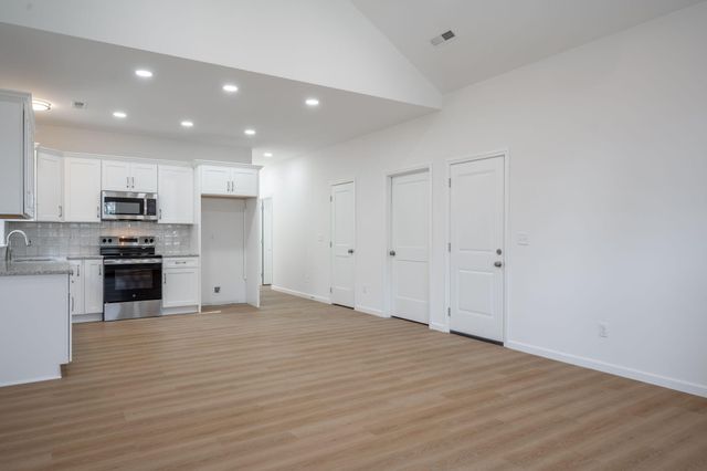 3016 Addison Rd, Chattanooga, TN 37406