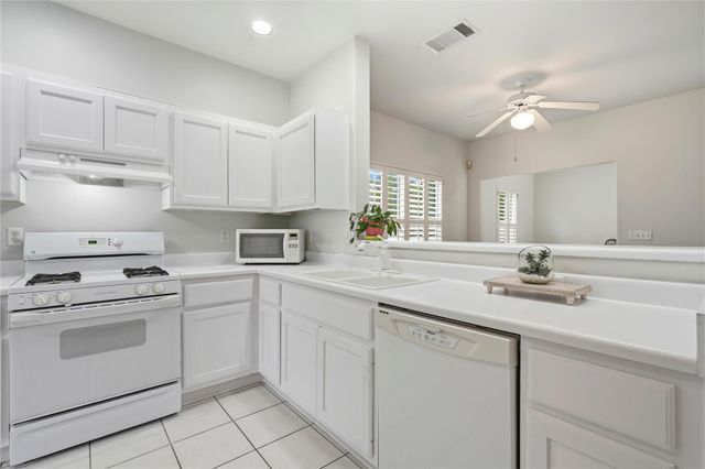 117 Whitewing WAY, Georgetown, TX 78633