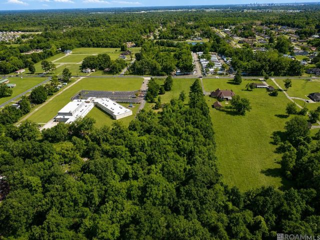 4771 Lavey Ln, Baker, LA 70714
