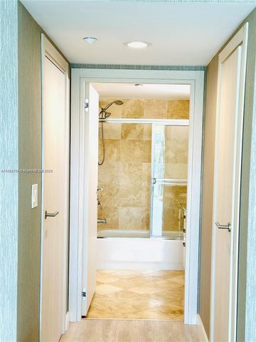 201 S Golden Isles Dr 204, Hallandale Beach, FL 33009