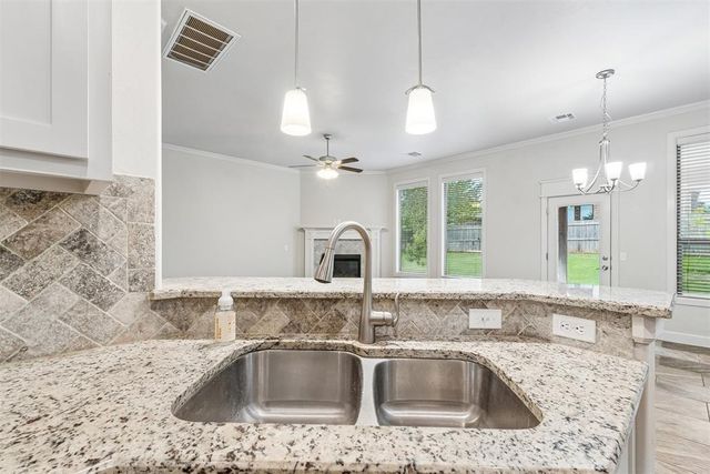 900 NW 190th Street, Edmond, OK 73012