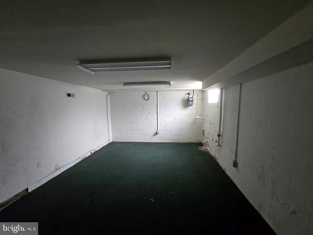 2322 DRUID PARK DR, Baltimore, MD 21215