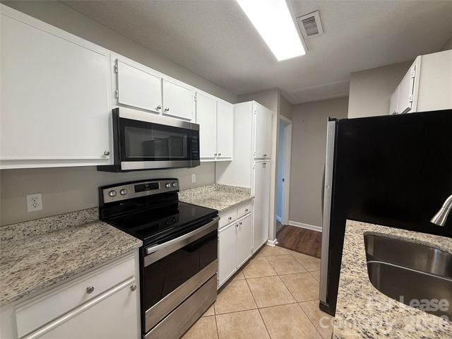 142 Green Dragon Court, Mooresville, NC 28115