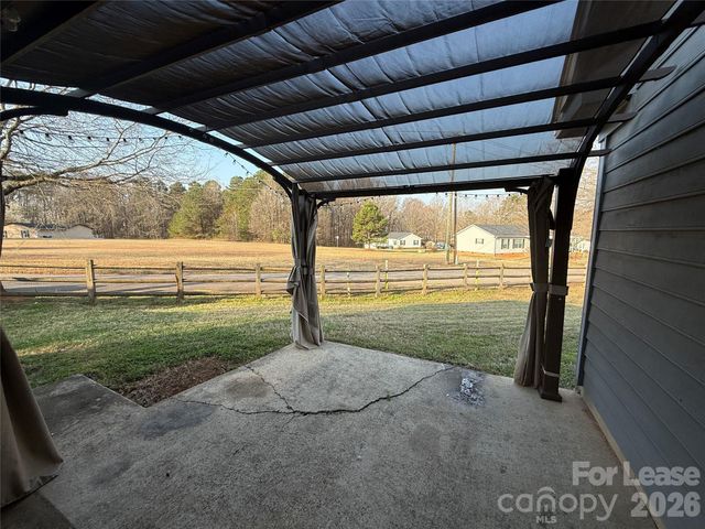 142 Green Dragon Court, Mooresville, NC 28115