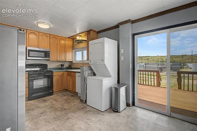 6570 Southmoor Drive, Fountain, CO 80817