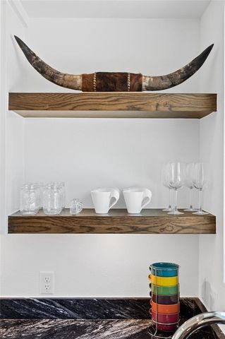 1704 E 32nd ST B, Austin, TX 78722