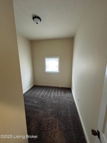 1728 Rowan St, Louisville, KY 40203