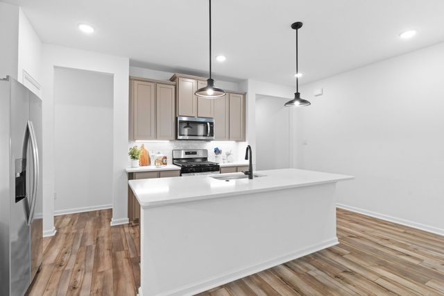 1206 Falls Rush Way, Fate, TX 75189