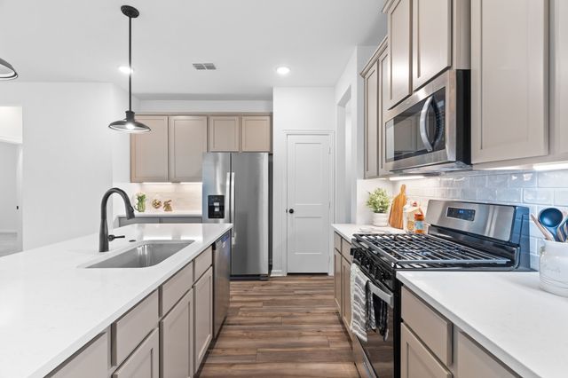 1206 Falls Rush Way, Fate, TX 75189