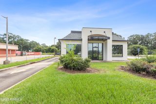 1224 NE Evangeline Way, Lafayette, LA 70501