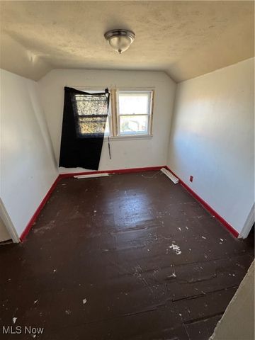 10902 Gay Avenue, Cleveland, OH 44105