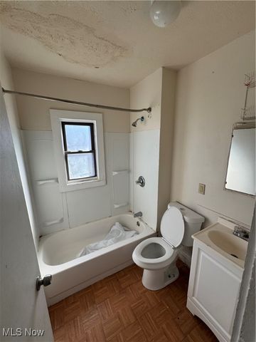 10902 Gay Avenue, Cleveland, OH 44105