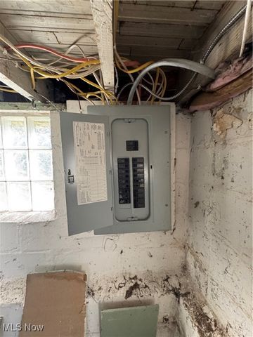 10902 Gay Avenue, Cleveland, OH 44105