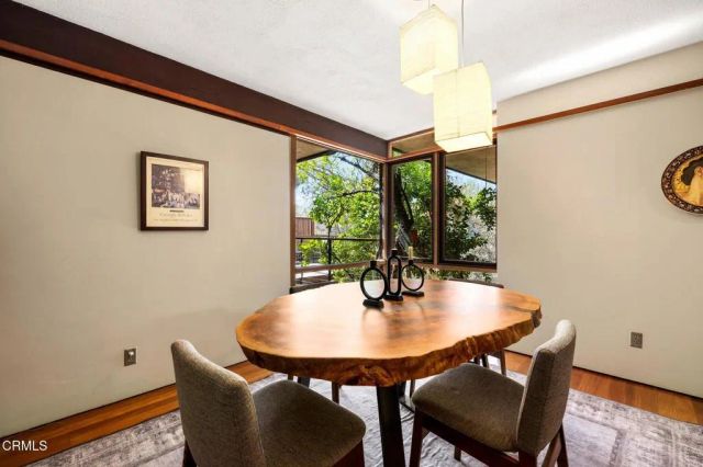 4639 El Camino Corto, La Canada Flintridge, CA 91011