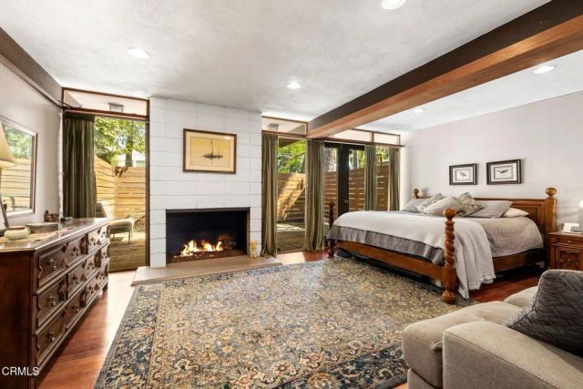 4639 El Camino Corto, La Canada Flintridge, CA 91011