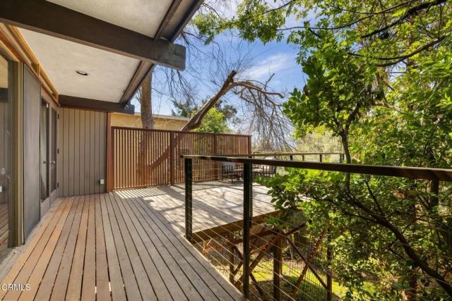 4639 El Camino Corto, La Canada Flintridge, CA 91011