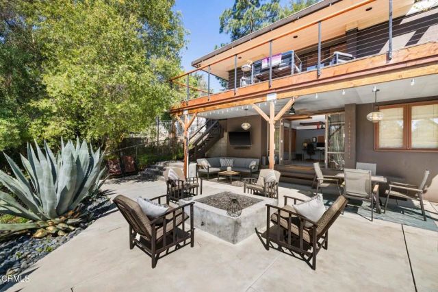 4639 El Camino Corto, La Canada Flintridge, CA 91011