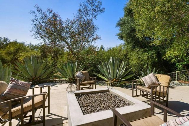 4639 El Camino Corto, La Canada Flintridge, CA 91011