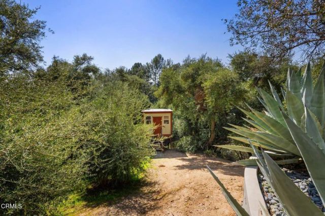 4639 El Camino Corto, La Canada Flintridge, CA 91011