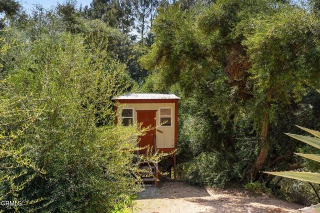 4639 El Camino Corto, La Canada Flintridge, CA 91011