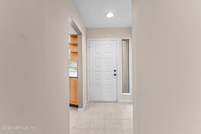 7701 BAYMEADOWS Circle W 1085, Jacksonville, FL 32256