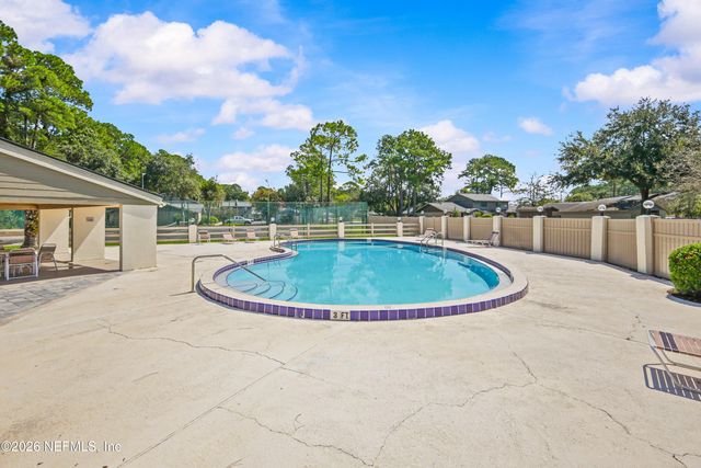 7701 BAYMEADOWS Circle W 1085, Jacksonville, FL 32256