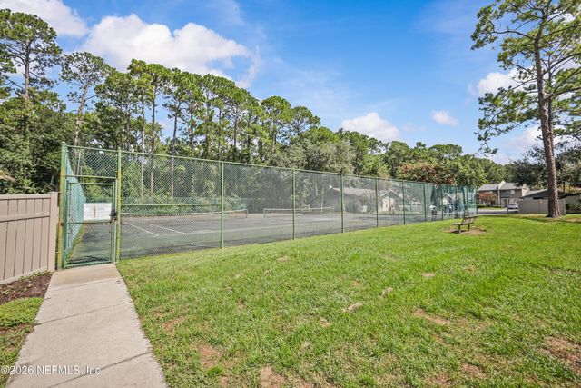 7701 BAYMEADOWS Circle W 1085, Jacksonville, FL 32256