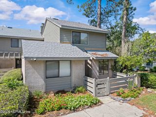 7701 BAYMEADOWS Circle W 1085, Jacksonville, FL 32256