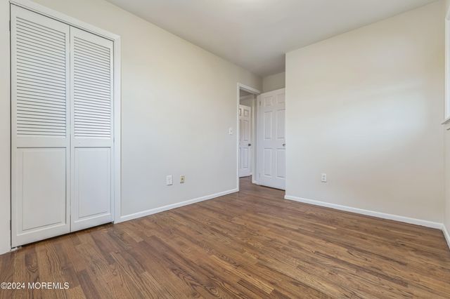 1052 Bell Street, Toms River, NJ 08753