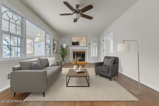 1052 Bell Street, Toms River, NJ 08753