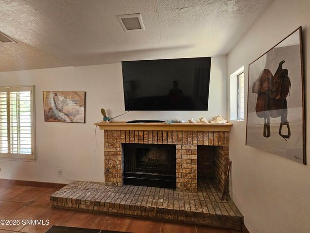 1608 Regal Ridge, Las Cruces, NM 88011
