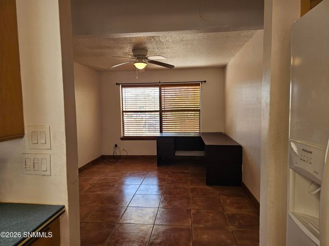 1608 Regal Ridge, Las Cruces, NM 88011