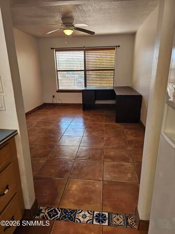 1608 Regal Ridge, Las Cruces, NM 88011