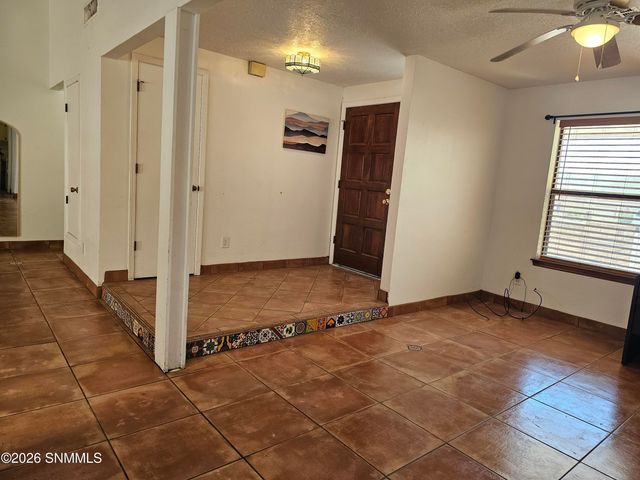 1608 Regal Ridge, Las Cruces, NM 88011