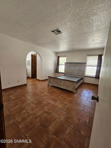 1608 Regal Ridge, Las Cruces, NM 88011