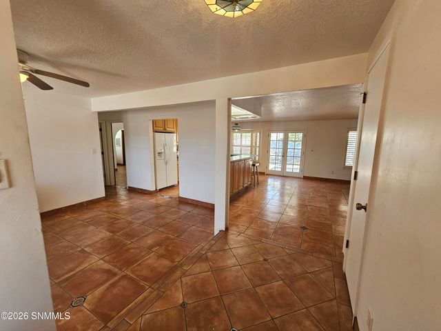 1608 Regal Ridge, Las Cruces, NM 88011