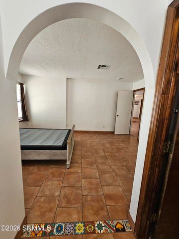 1608 Regal Ridge, Las Cruces, NM 88011