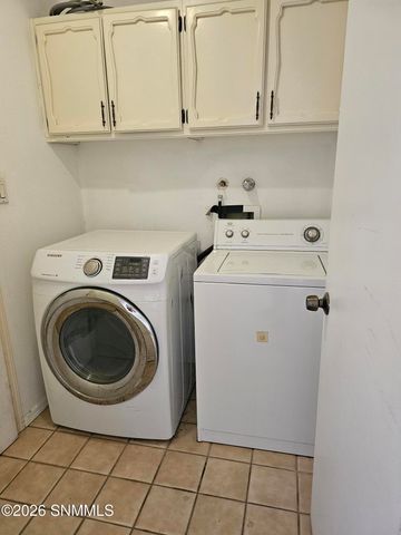 1608 Regal Ridge, Las Cruces, NM 88011