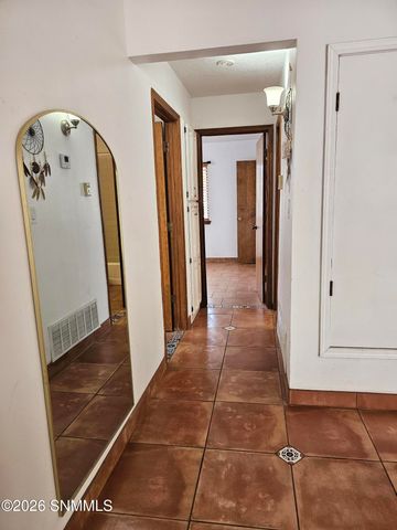1608 Regal Ridge, Las Cruces, NM 88011